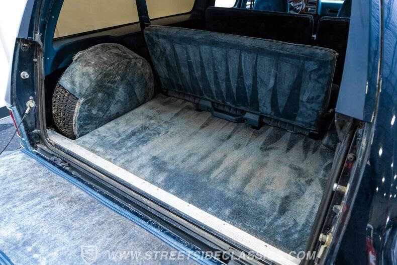 1990 GMC Suburban V1500