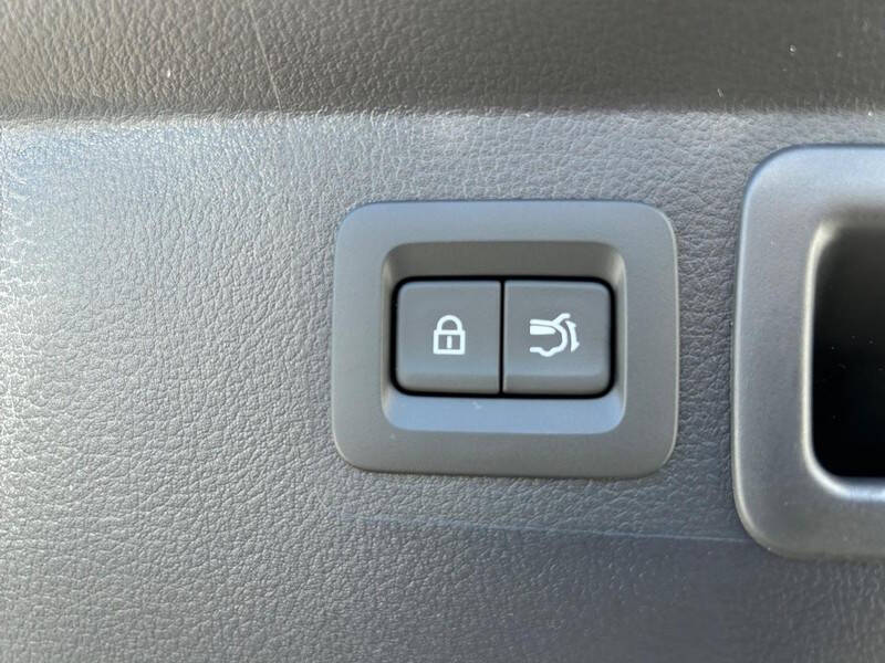 2025 Mazda CX-50 2.5 S Premium