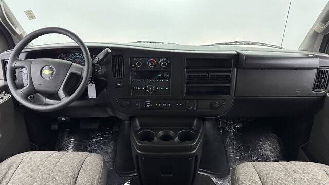 2024 Chevrolet Express LT 3500