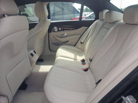 2017 Mercedes-Benz E-Class E 300