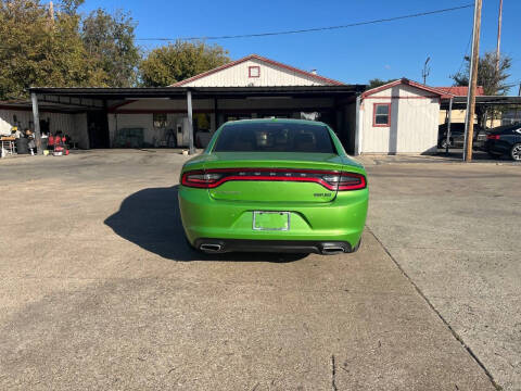 2016 Dodge Charger SE