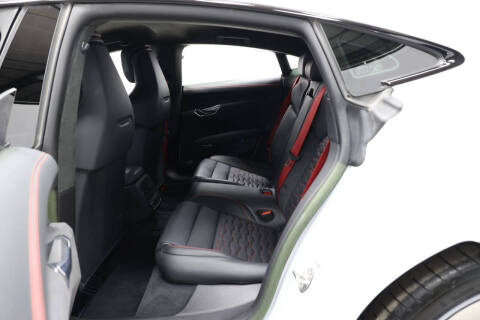 2022 Audi RS e-tron GT quattro