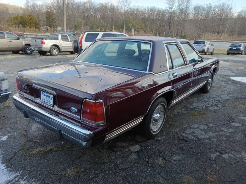1991 Ford LTD Crown Victoria LX
