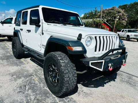 2018 Jeep Wrangler Unlimited for sale at CE Auto Sales in Baytown TX