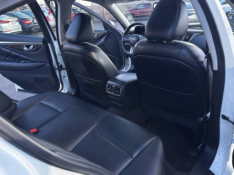 2018 Infiniti Q50 3.0T Sport