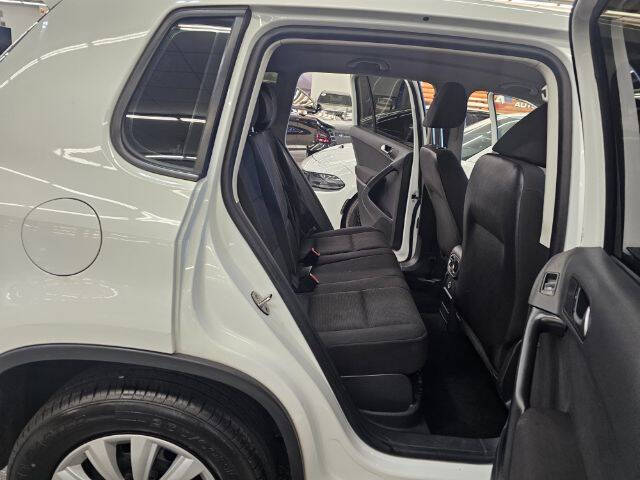 2018 Volkswagen Tiguan Limited 2.0T 4Motion