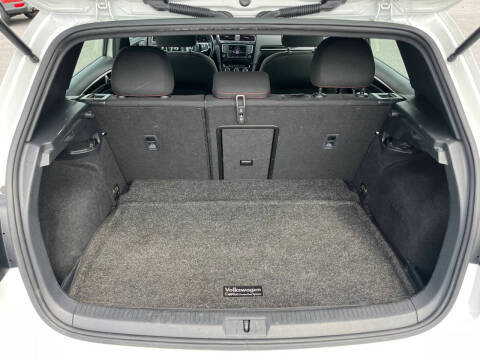 2016 Volkswagen Golf GTI