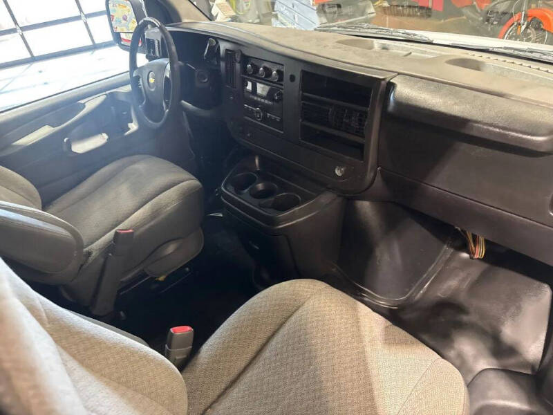 2014 Chevrolet Express 2500