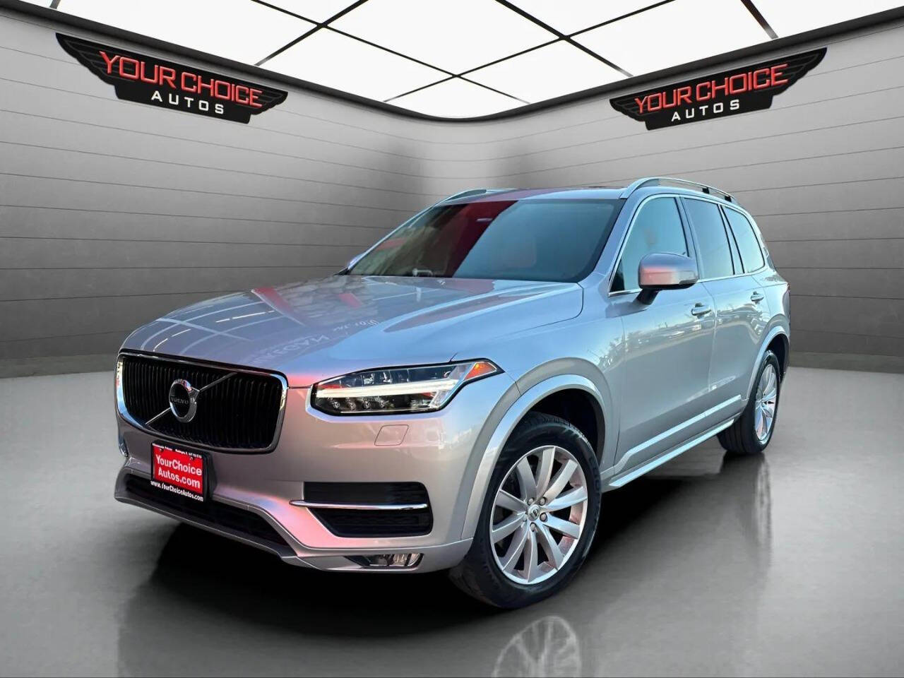 2016 Volvo XC90 T6 Momentum AWD 4dr SUV's photo