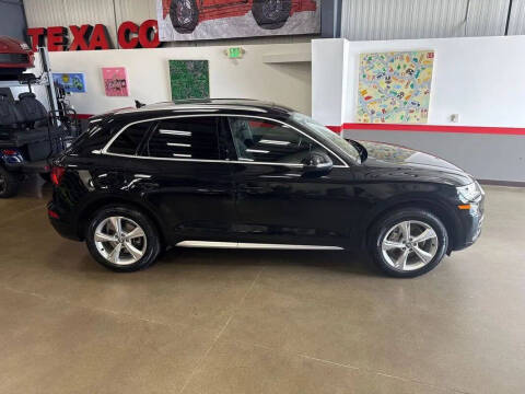 2020 Audi Q5 quattro Premium Plus 45 TFSI