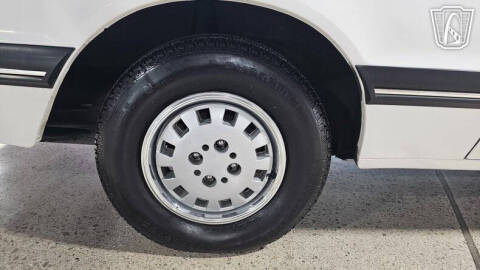 1988 Ford Thunderbird