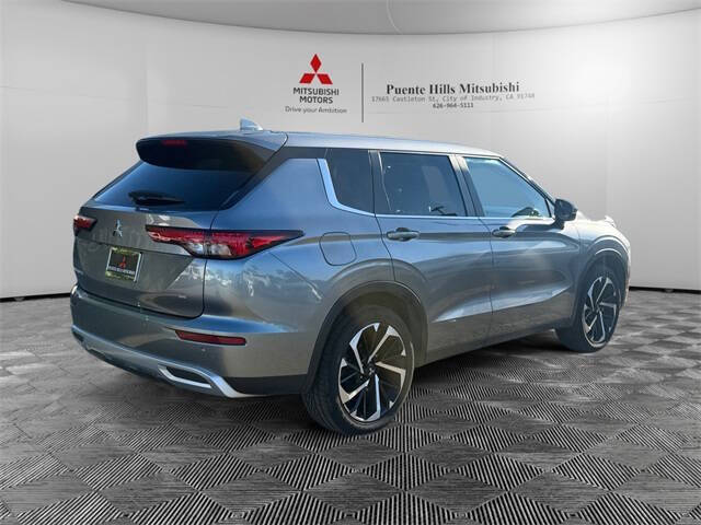 2023 Mitsubishi Outlander