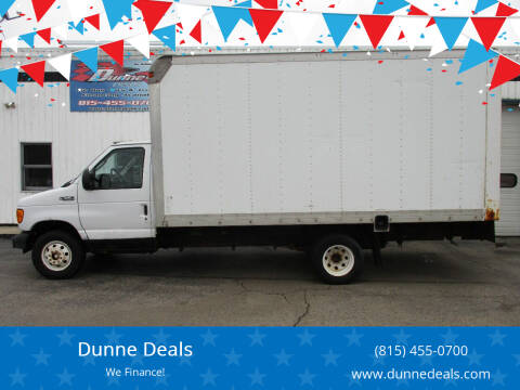 2005 Ford E-Series for sale at Dunne Deals in Crystal Lake IL