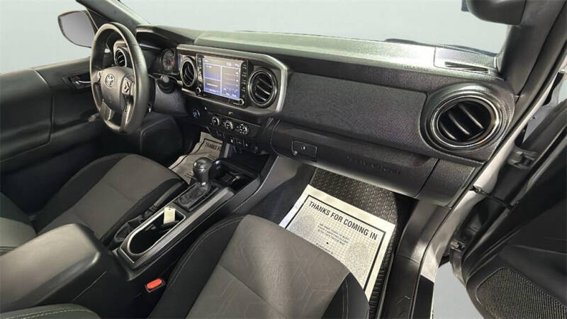 2020 Toyota Tacoma TRD Sport