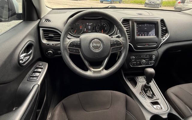 2019 Jeep Cherokee Latitude