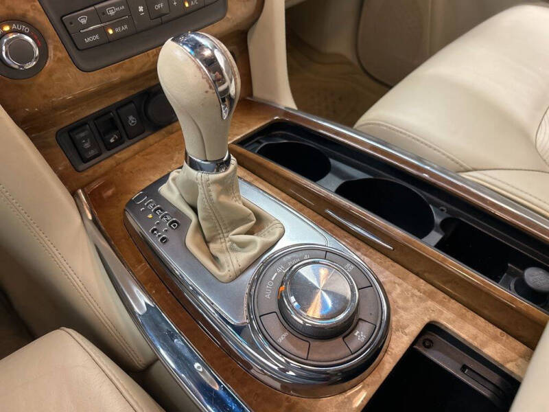 2013 Infiniti QX56