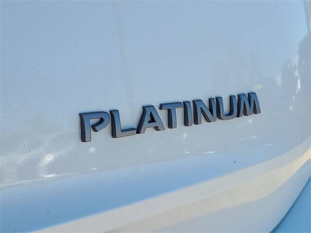 2024 Nissan Rogue Platinum