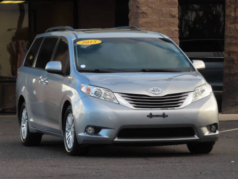 2015 Toyota Sienna