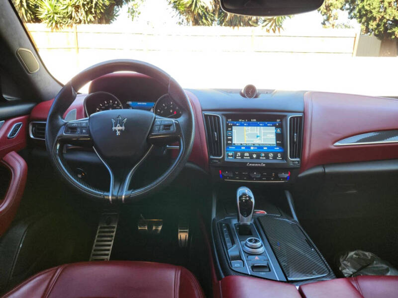 2017 Maserati Levante S