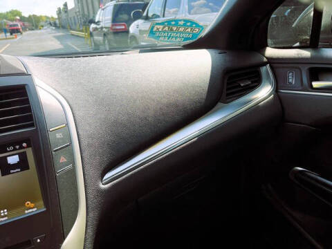 2019 Lincoln MKC Premiere