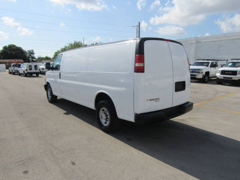 2013 Chevrolet Express 2500