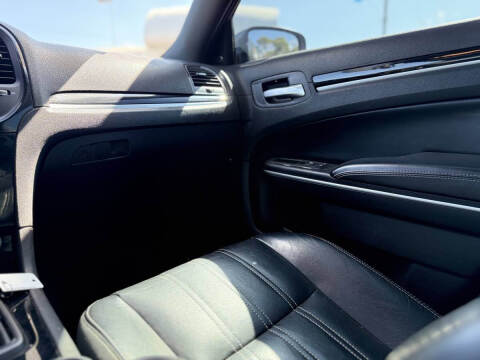 2021 Chrysler 300 S V6