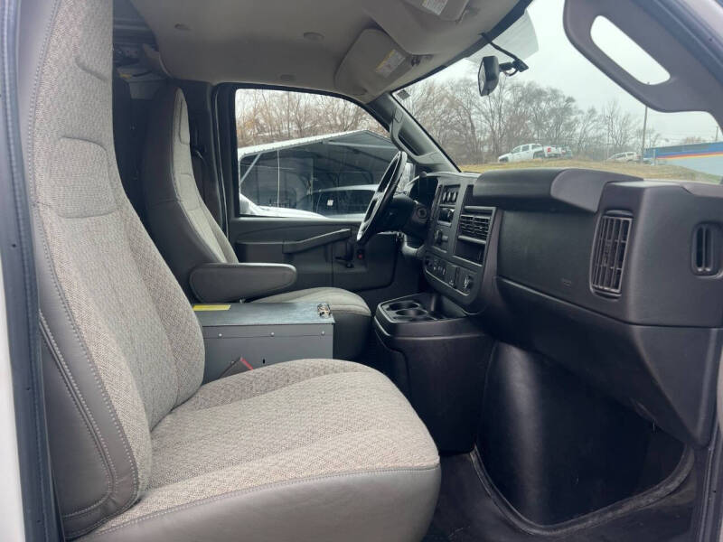 2020 Chevrolet Express 2500