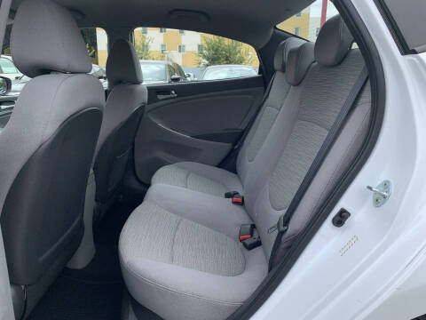 2017 Hyundai Accent Value Edition