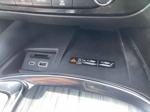 2023 Buick Enclave Essence