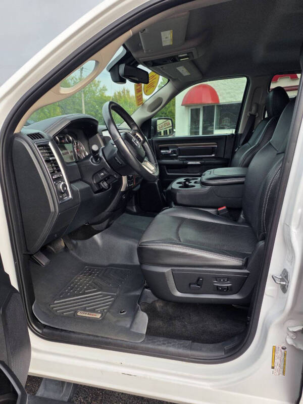 2016 RAM 1500 Laramie