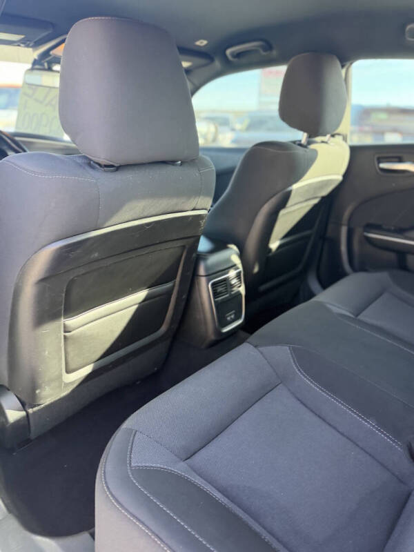 2019 Dodge Charger SXT