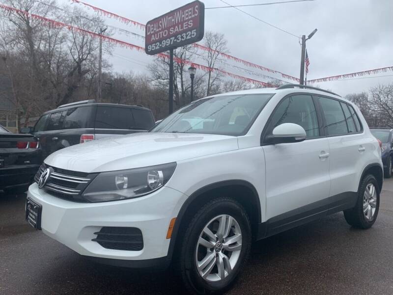 2017 Volkswagen Tiguan for sale at DealswithWheels in Hastings MN