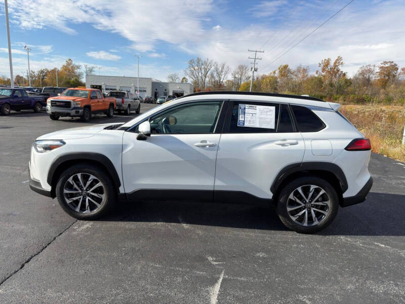 2022 Toyota Corolla Cross XLE