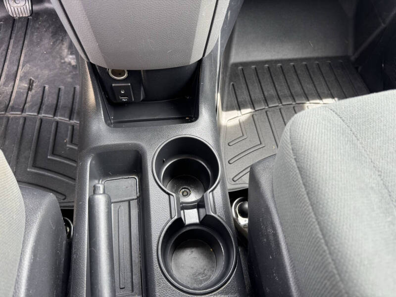 2015 Nissan NV200 S