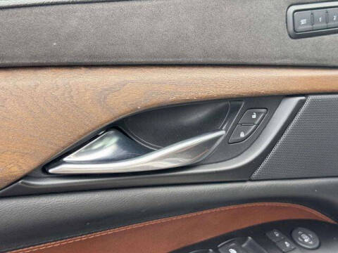 2020 Cadillac Escalade Luxury