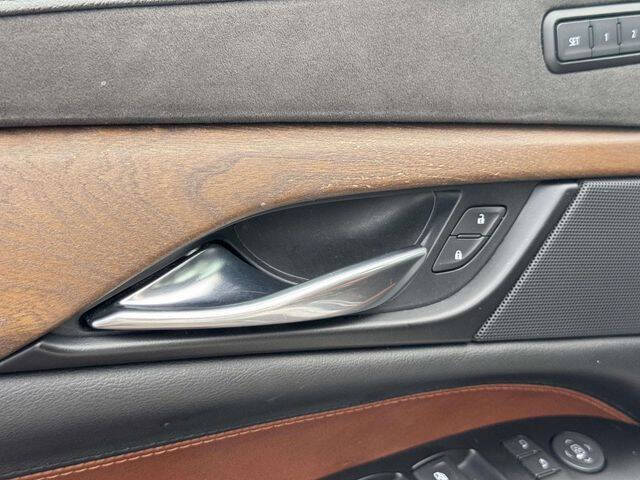 2020 Cadillac Escalade Luxury