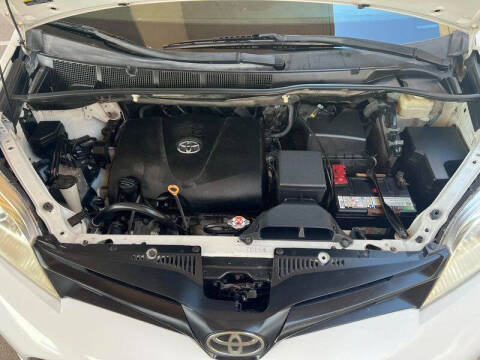 2018 Toyota Sienna L 7-Passenger