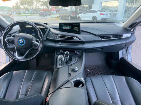 2019 BMW i8
