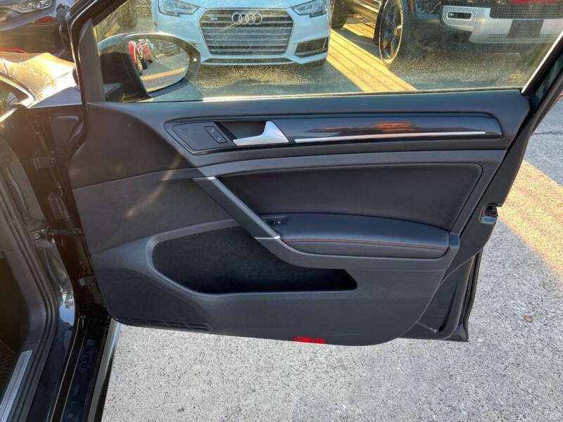 2016 Volkswagen Golf GTI
