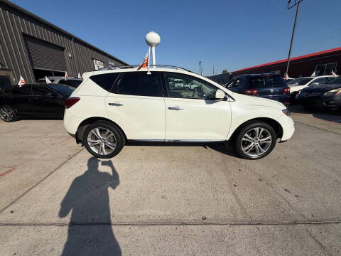 2011 Nissan Murano LE