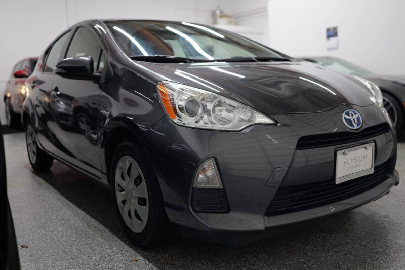 2014 Toyota Prius c Two