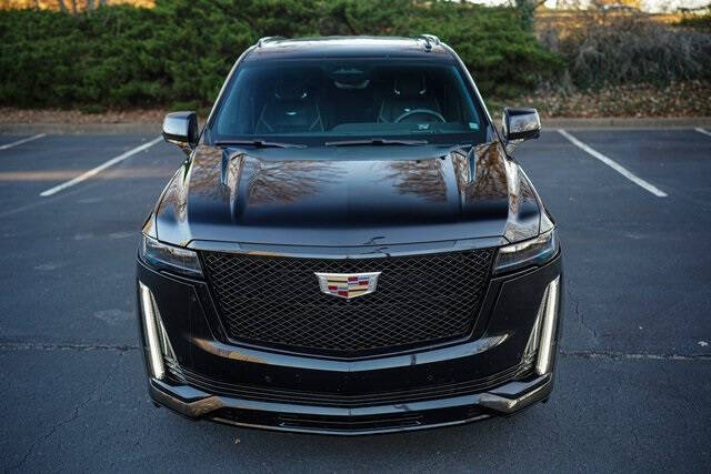 2023 Cadillac Escalade Sport