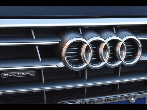 2019 Audi Q5 quattro Premium 45 TFSI