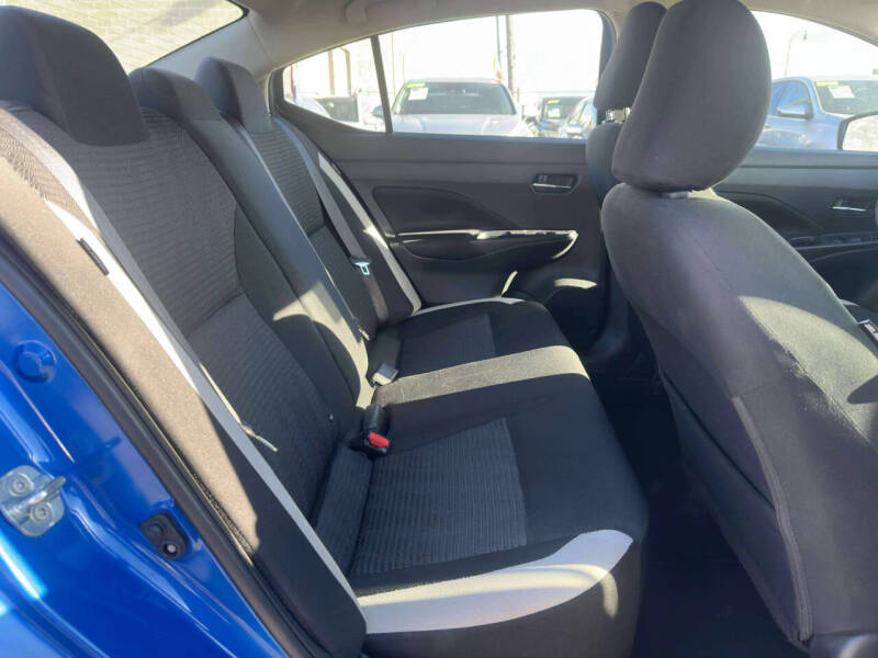 2021 Nissan Versa SV