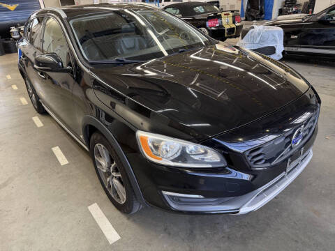 2016 Volvo V60 Cross Country T5