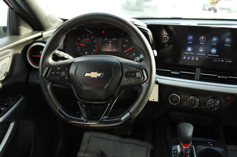 2024 Chevrolet Trax RS