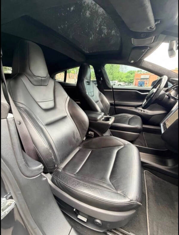 2015 Tesla Model S 85D