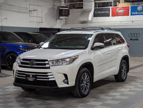 2017 Toyota Highlander