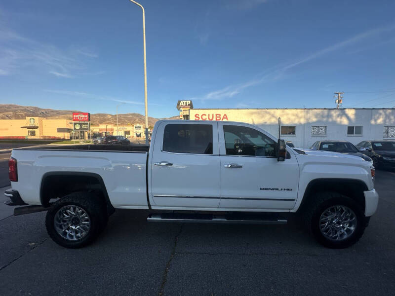 2015 GMC Sierra 2500HD Denali