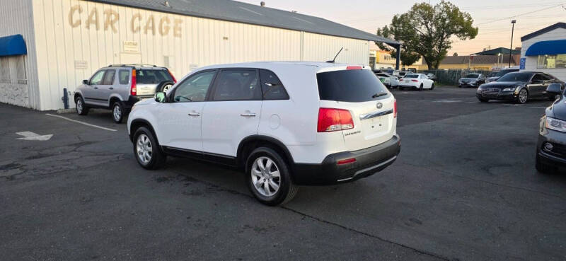 2011 Kia Sorento LX